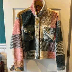 Thread & Supply Fleece Plaid Sherpa Jacket with Button Closure Size Medium